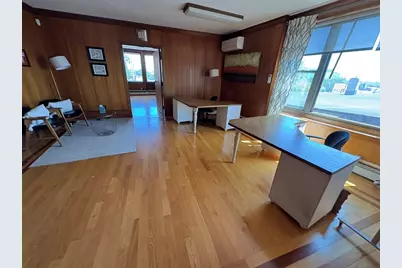 324 Broadway #2, Somerville, MA 02145 - Photo 2