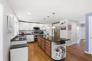 24 Dow St, Pepperell, MA 01463 - Photo 14