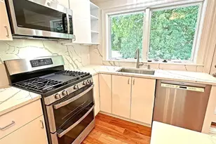 32 Salisbury Rd, Newton, MA 02458 - Photo 8