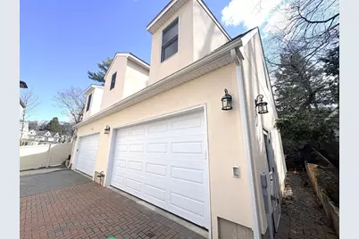 32 Salisbury Rd #32, Newton, MA 02458 - Photo 28