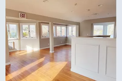 895 Arcade Ave, Seekonk, MA 02771 - Photo 4