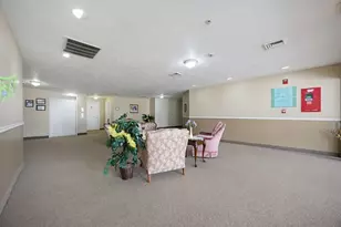 100 Lawrence St, Haverhill, MA 01830 - Photo 32