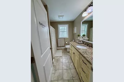 680 Reservoir St, Holden, MA 01520 - Photo 32