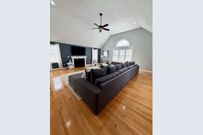 680 Reservoir St, Holden, MA 01520 - Photo 12