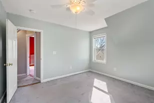 21 Crescent St, Whitman, MA 02382 - Photo 16