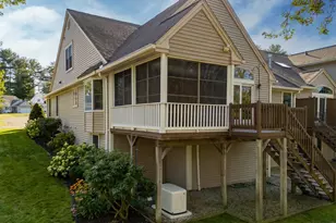 300 Pinehurst Dr, East Longmeadow, MA 01028 - Photo 38