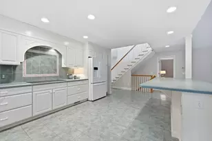300 Pinehurst Dr, East Longmeadow, MA 01028 - Photo 6