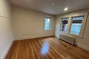 1542 Commonwealth Ave, Boston, MA 02135 - Photo 10