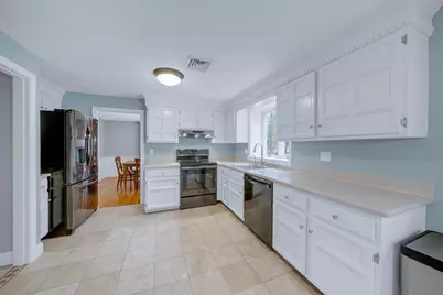 534 Boston St, North Andover, MA 01845 - Photo 8