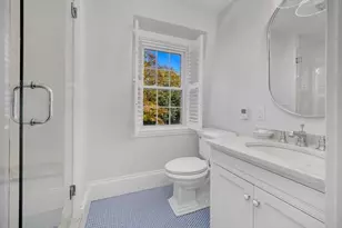 25 Irving St, Hingham, MA 02043 - Photo 20