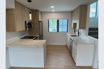 194 Rumford Avenue #5, Mansfield, MA 02048 - Photo 8