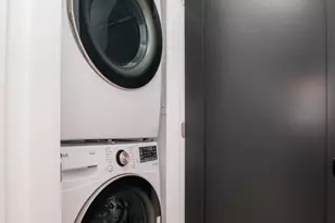 182 Tremont, Somerville, MA 02143 - Photo 12