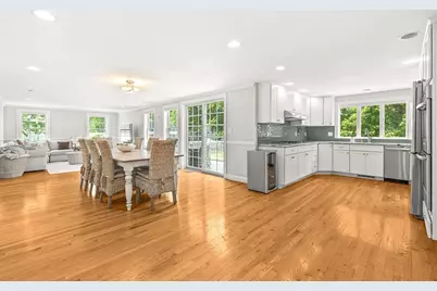 415 Lowell Street, Lynnfield, MA 01940 - Photo 14