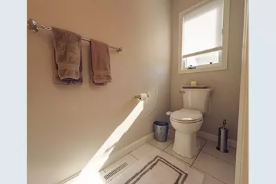 194 Linwood Ave #194, Newton, MA 02460 - Photo 10