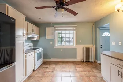 263 Jefferson Ave, Salem, MA 01970 - Photo 4