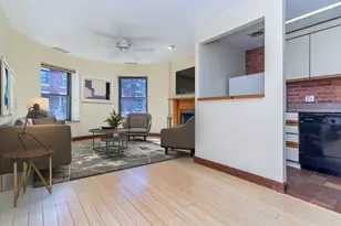103 Gainsborough St, Boston, MA 02115 - Photo 4