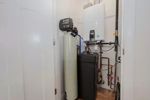 7 Gorham St, Chelmsford, MA 01824 - Photo 16