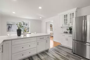 165 Wampum St, Plainville, MA 02762 - Photo 14