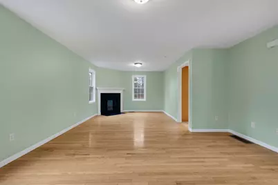 269 Tispaquin St, Middleborough, MA 02346 - Photo 4