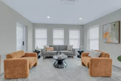 375 Cummins Highway #402, Boston, MA 02131 - Photo 2