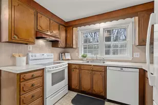 8 Woodfall Rd, Medfield, MA 02052 - Photo 12