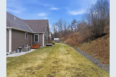 28 Cortland Way, Grafton, MA 01519 - Photo 34