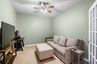 220 Martins Lndg, North Reading, MA 01864 - Photo 8