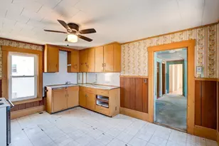 40 Orange St, Fitchburg, MA 01420 - Photo 24