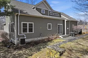 22 McNeil Cir, Hopkinton, MA 01748 - Photo 40