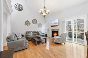 22 McNeil Cir, Hopkinton, MA 01748 - Photo 14