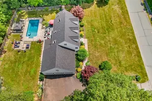 25 Howe St, Medway, MA 02053 - Photo 36