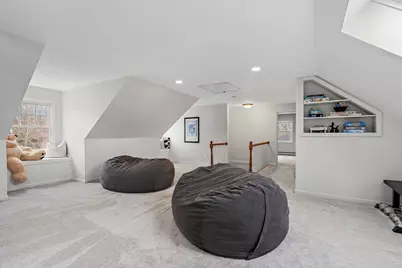 25 Howe St, Medway, MA 02053 - Photo 22