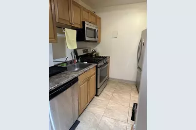 44 Washington St #202, Brookline, MA 02445 - Photo 2