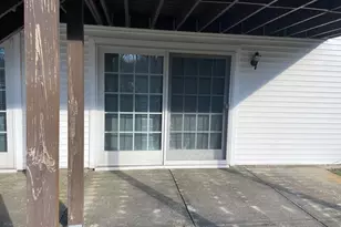 1201 Matthew Woods Dr, Braintree, MA 02184 - Photo 4