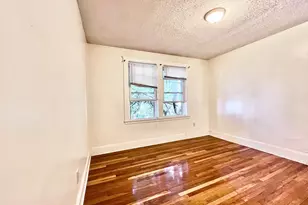 26 Chiswick Rd, Boston, MA 02135 - Photo 14