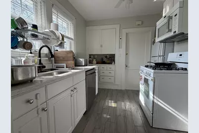 58-60 Palfrey St #60, Watertown, MA 02472 - Photo 6