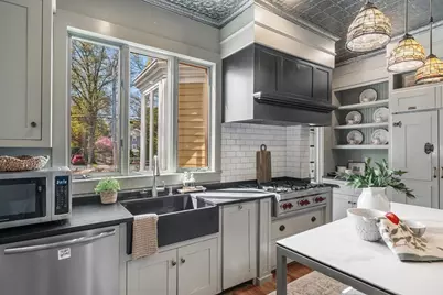 228 Upham Street, Melrose, MA 02176 - Photo 14