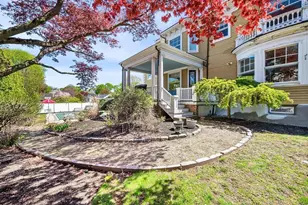 228 Upham St, Melrose, MA 02176 - Photo 34