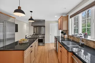 3 Seten Cir, Andover, MA 01810 - Photo 8