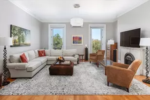 214 Beacon, Boston, MA 02116 - Photo 6