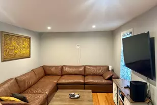 3 Marshall St, Lowell, MA 01851 - Photo 10