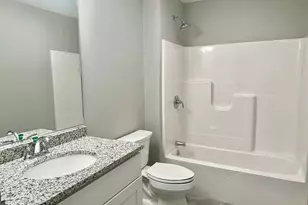 3 Marshall St, Lowell, MA 01851 - Photo 16