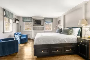 140 Dudley St, Brookline, MA 02445 - Photo 10