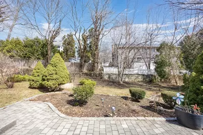 85 Dawson Dr, Needham, MA 02492 - Photo 22