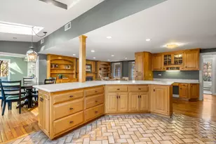 26 Decatur Ln, Wayland, MA 01778 - Photo 20