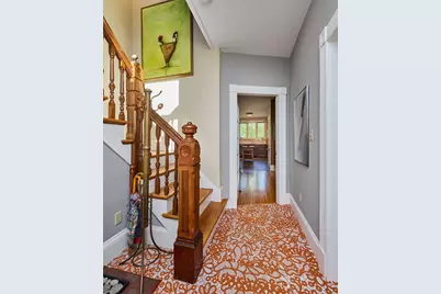 46 Columbus Ave, Northampton, MA 01060 - Photo 4