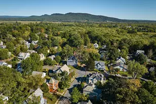 46 Columbus Ave, Northampton, MA 01060 - Photo 32