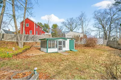 7 Sunrise Ave, Billerica, MA 01821 - Photo 16