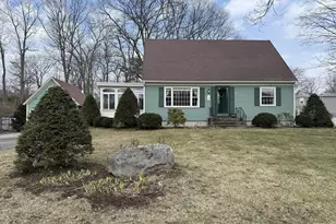 89 Oak Crest Dr, North Attleboro, MA 02760 - Photo 1