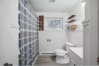 239 Hanson Dr, Springfield, MA 01128 - Photo 6